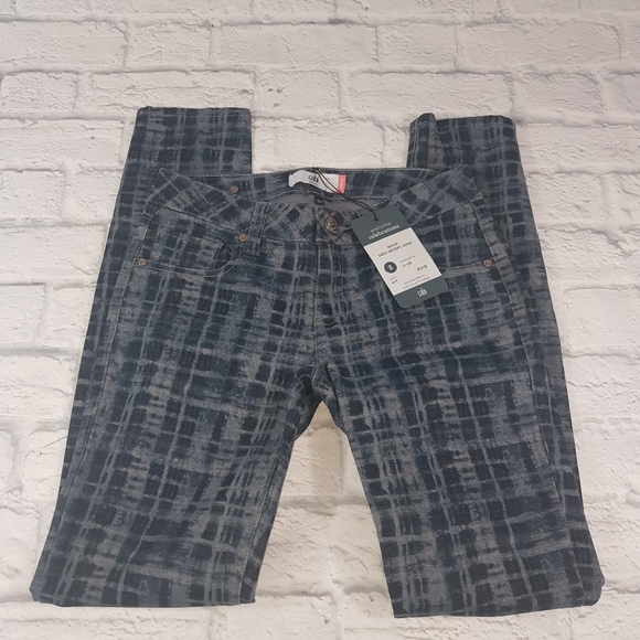 CAbi NWT #3047 Grid Print Skinny Denim Jean - Picture 2 of 7